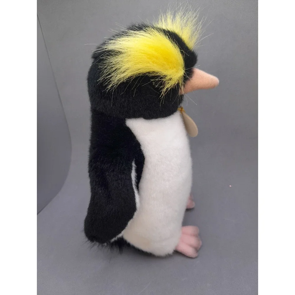 Aurora Miyoni Crested Penguin 🐧 8